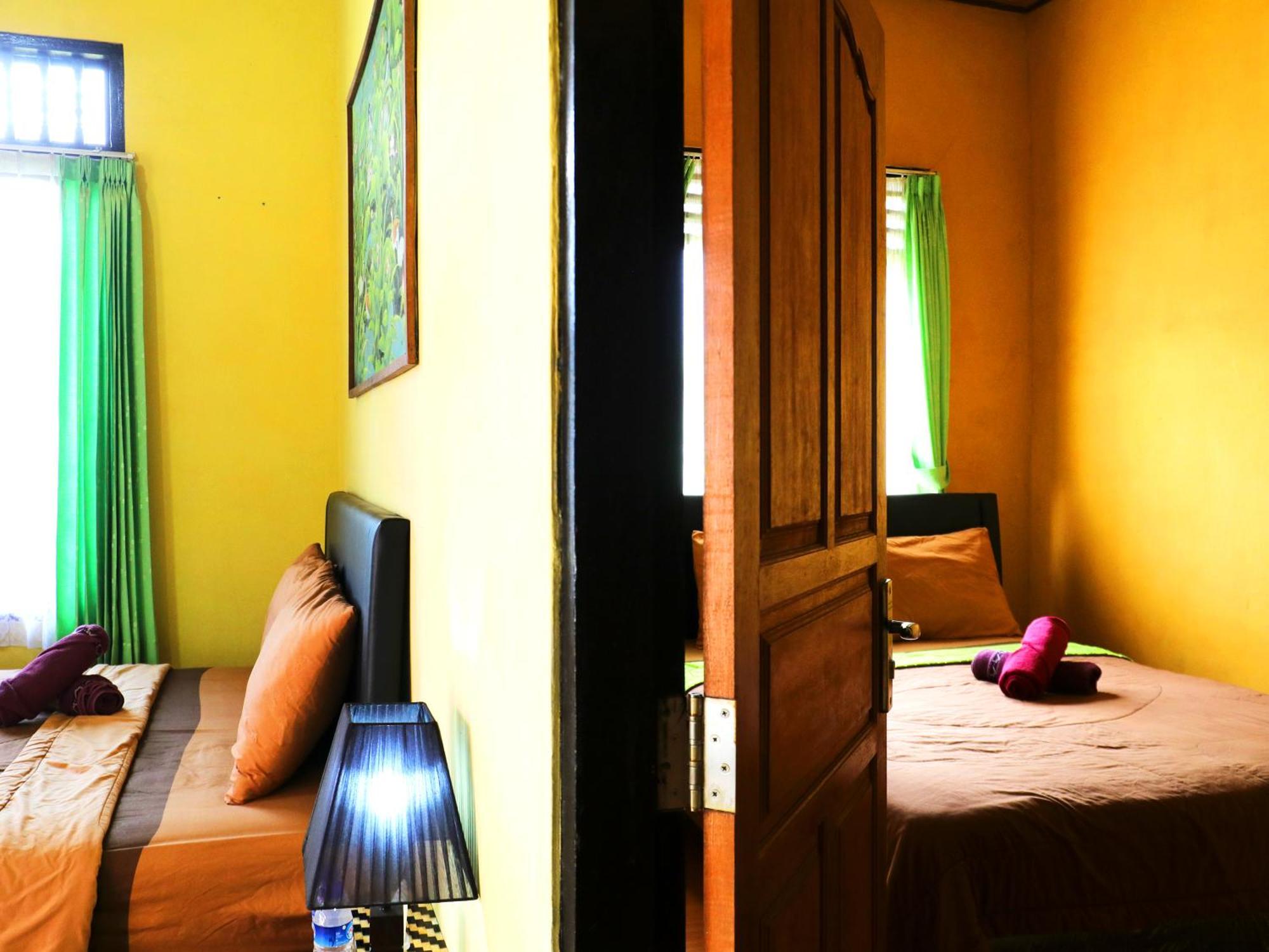Dajan Buyan Homestay Bedugul  Exteriör bild