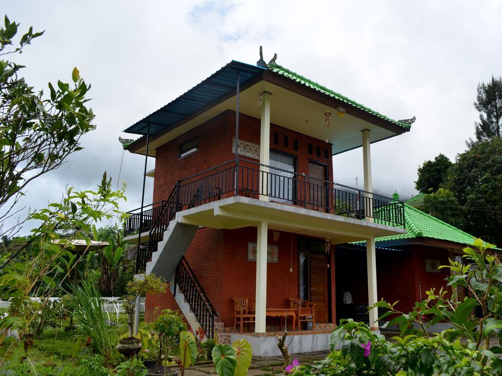 Dajan Buyan Homestay Bedugul  Exteriör bild