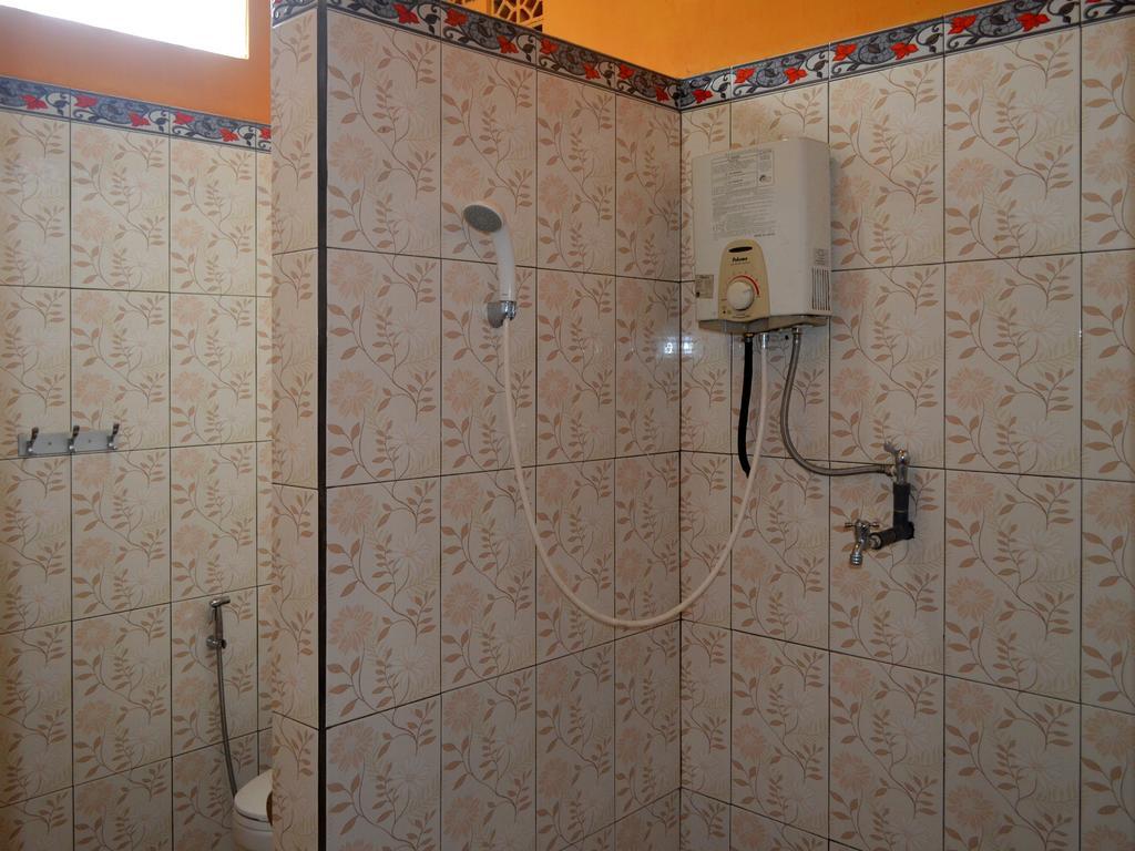 Dajan Buyan Homestay Bedugul  Exteriör bild